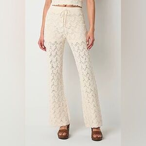 NEW Arizona-Crochet Low Rise Straight Pull-On Pants